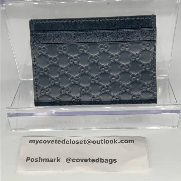 Gucci Embossed Black Card Holder Like New! - Picture 2 of 13